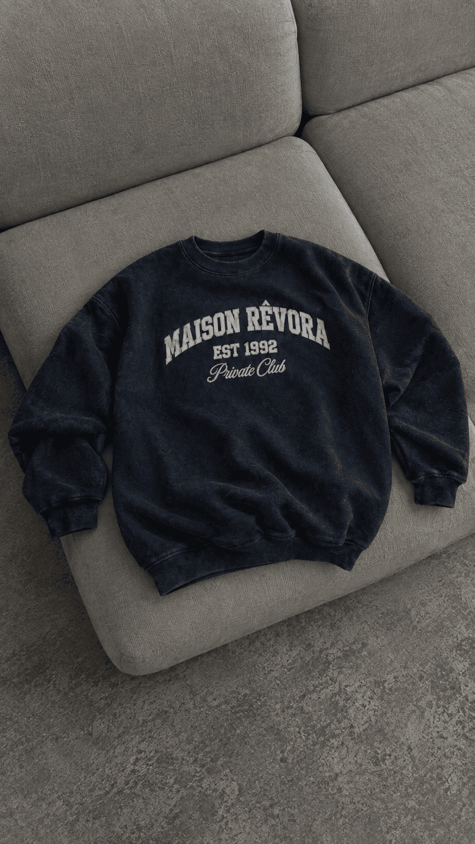 Hoodies & Sweatshirts