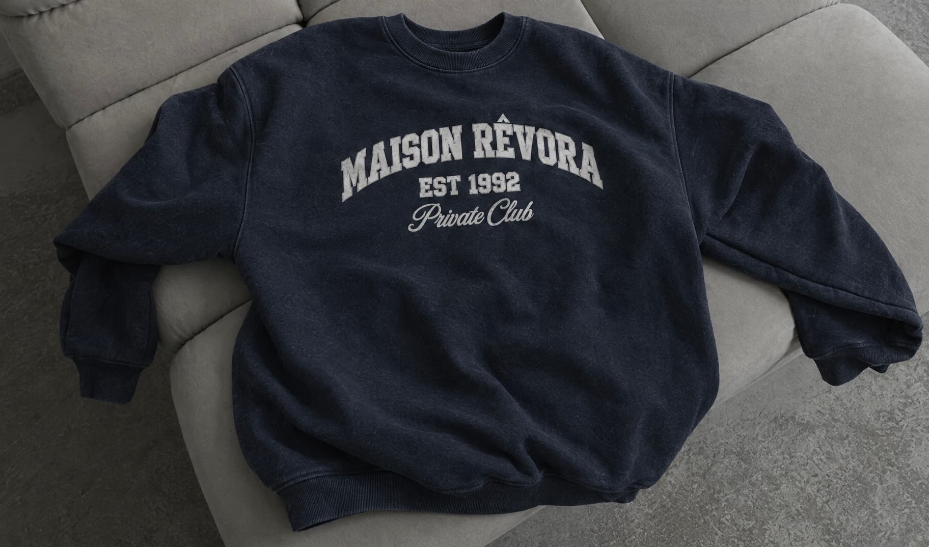 Hoodies & Sweatshirts